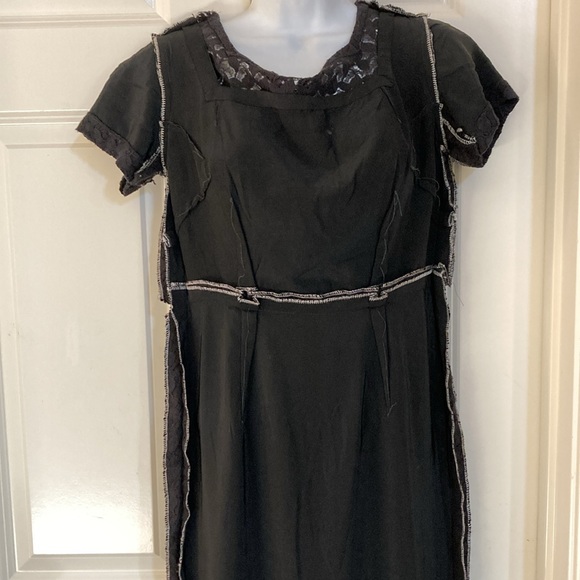Super Cute Vintage 50/60s Little Black Dress. - Picture 6 of 8